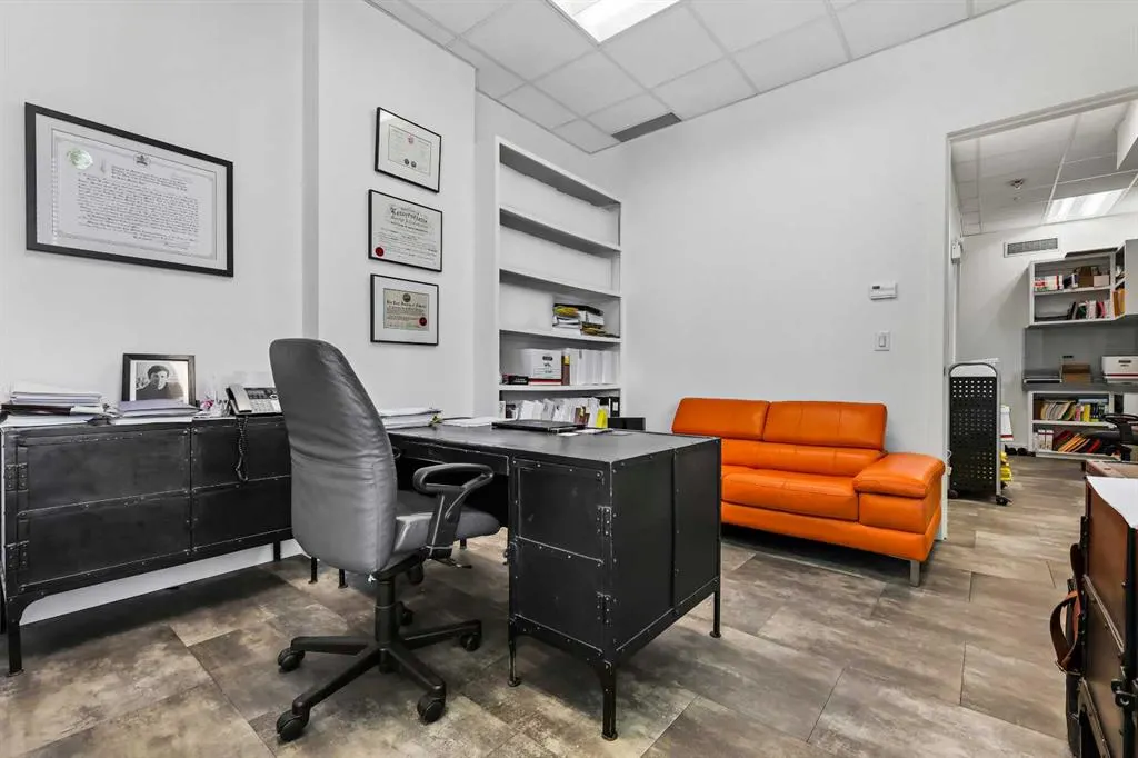 888 4 Avenue SW, #607