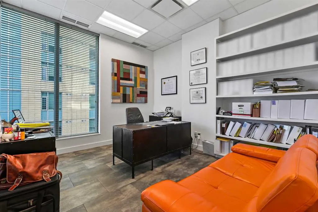 888 4 Avenue SW, #607