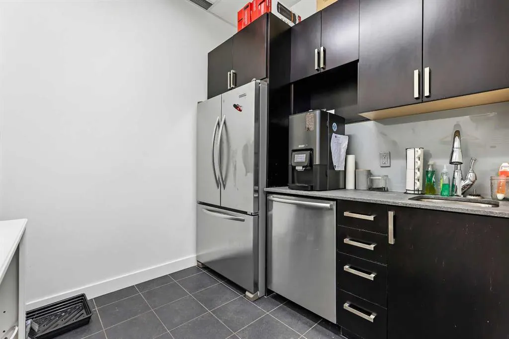 888 4 Avenue SW, #607