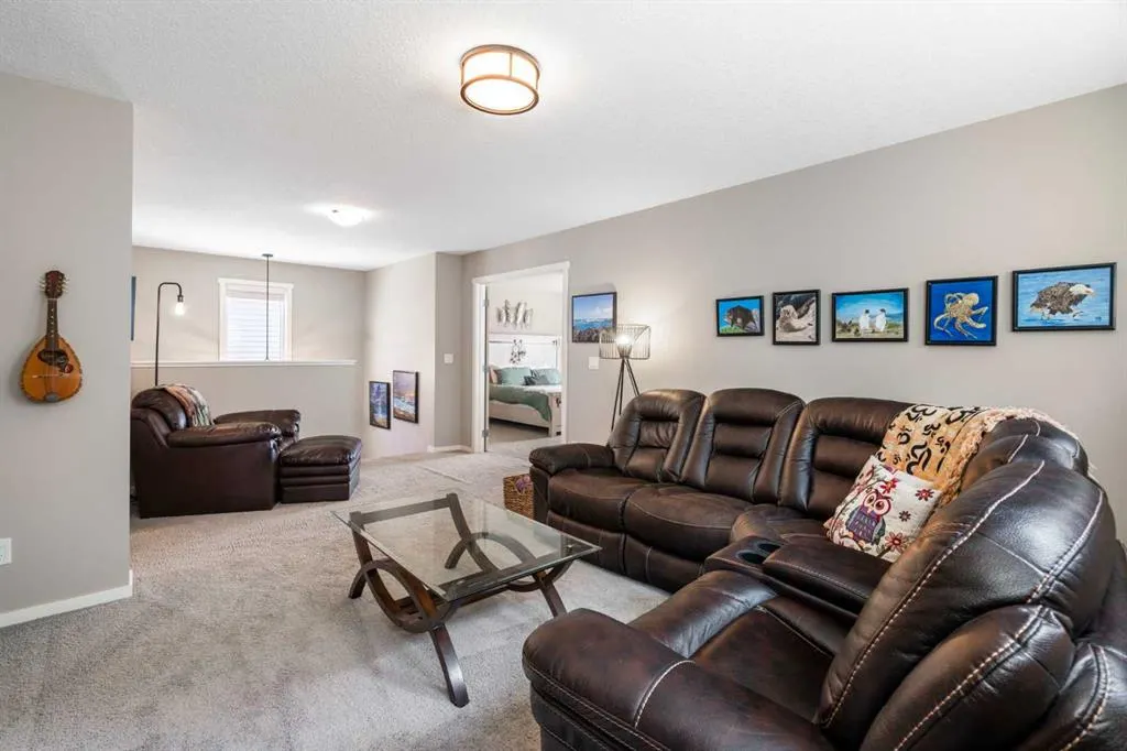 21 Walden Way SE