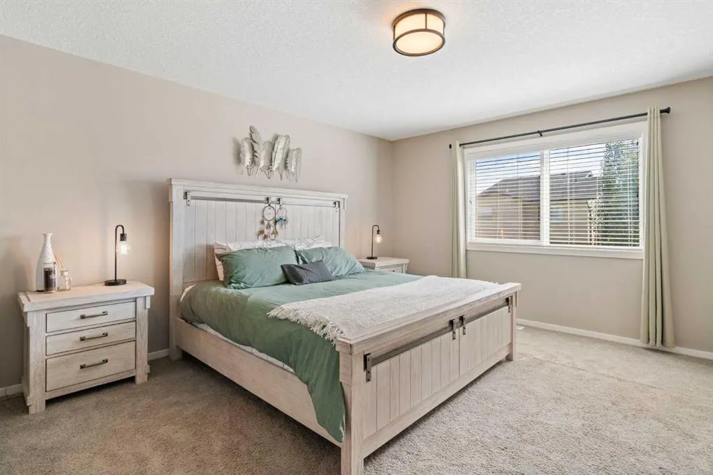 21 Walden Way SE