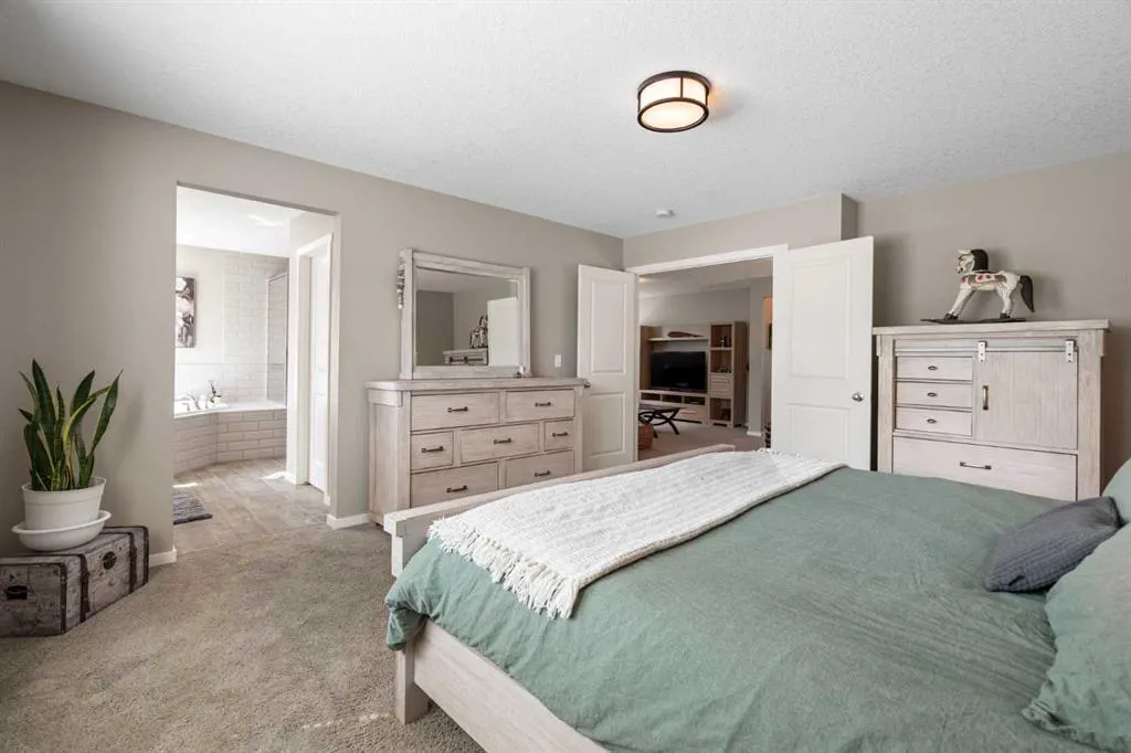 21 Walden Way SE