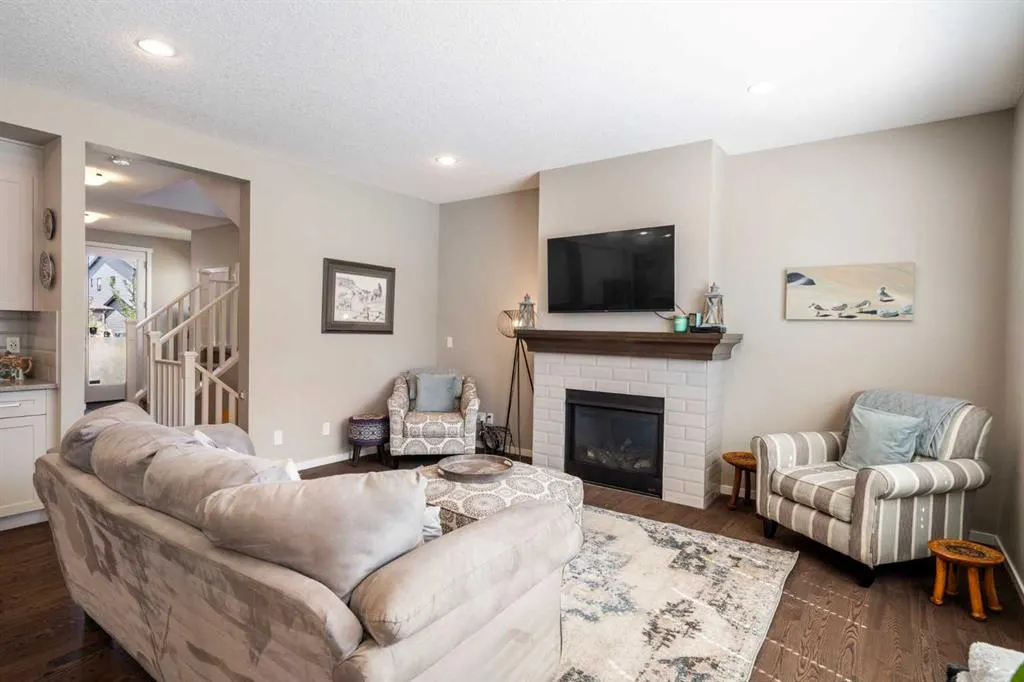 21 Walden Way SE