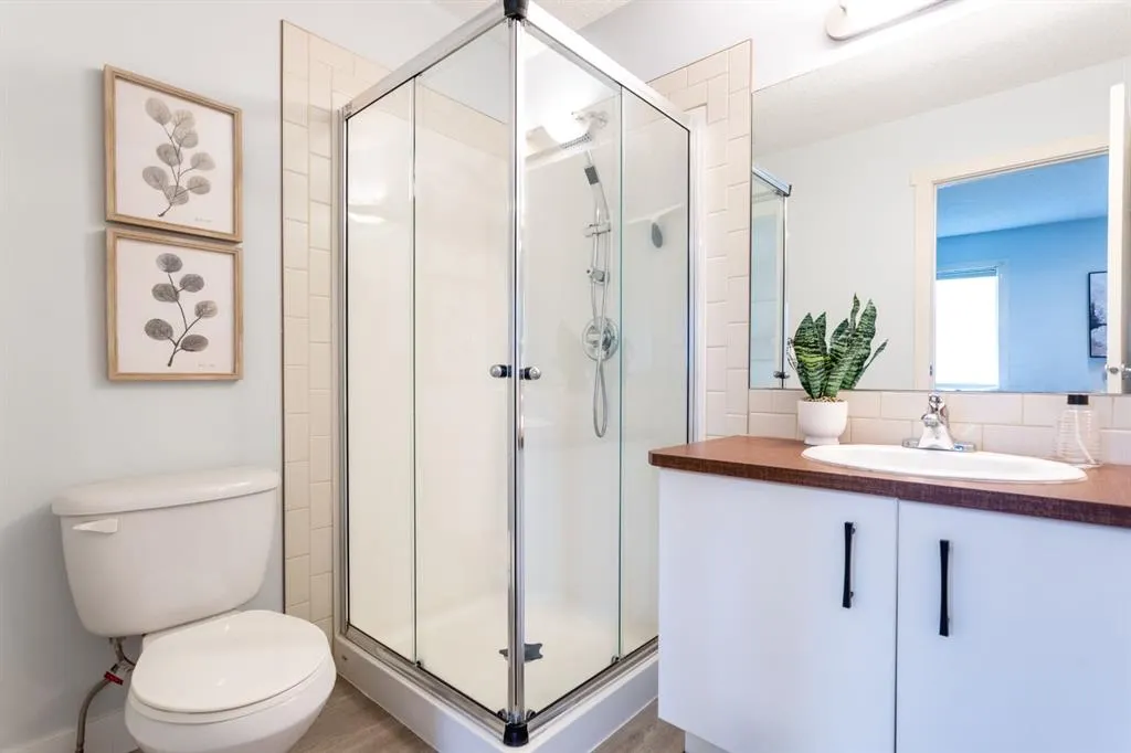 2445 Kingsland Road SE, #2302
