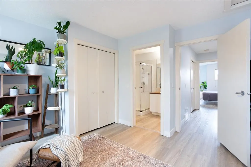 2445 Kingsland Road SE, #2302