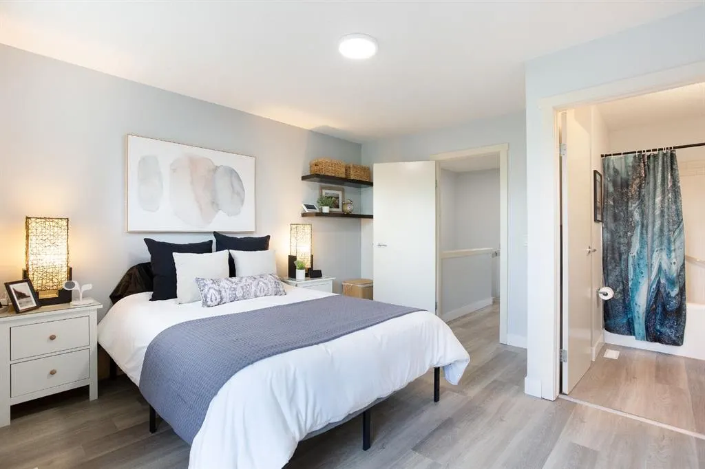 2445 Kingsland Road SE, #2302