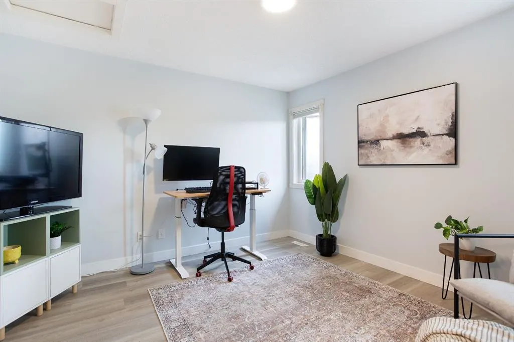 2445 Kingsland Road SE, #2302