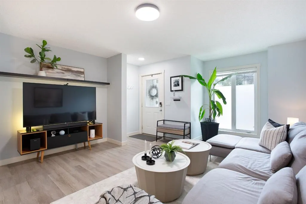 2445 Kingsland Road SE, #2302
