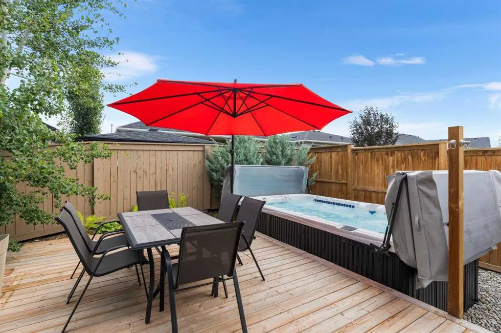 135 Riverwood Crescent SW