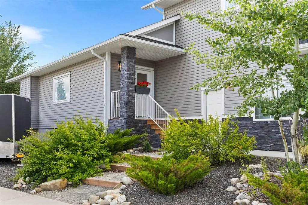 135 Riverwood Crescent SW