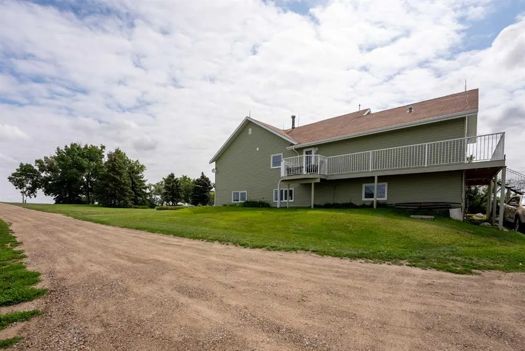93012 & 93014 Range Road 163