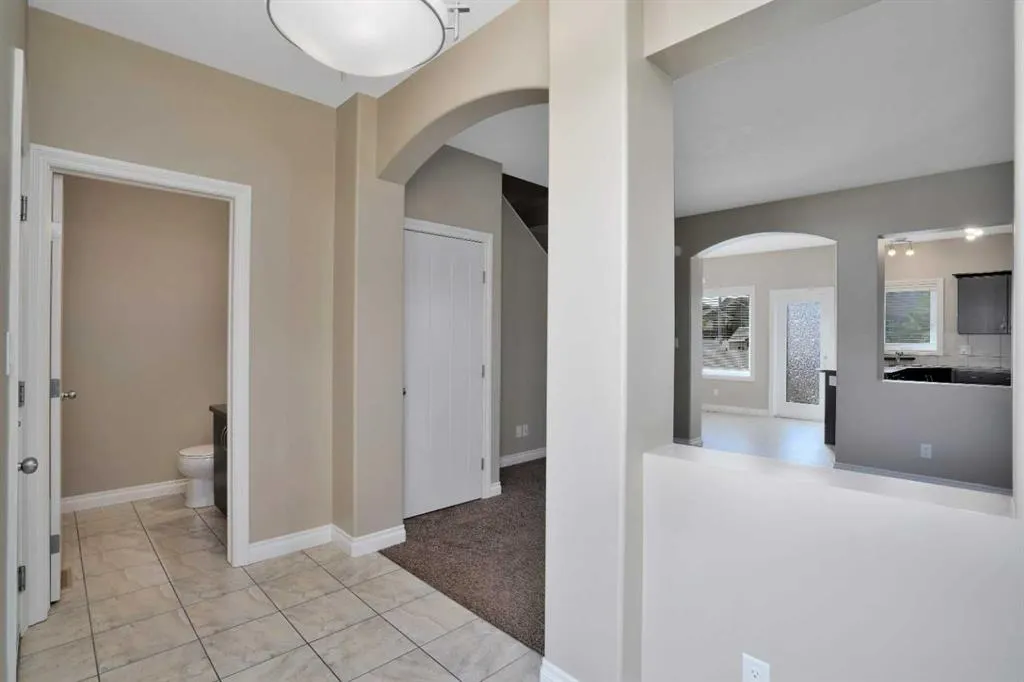 275 Cedar Square