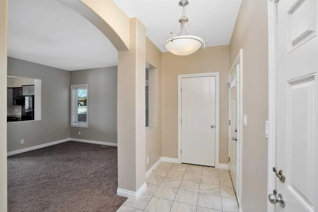 275 Cedar Square