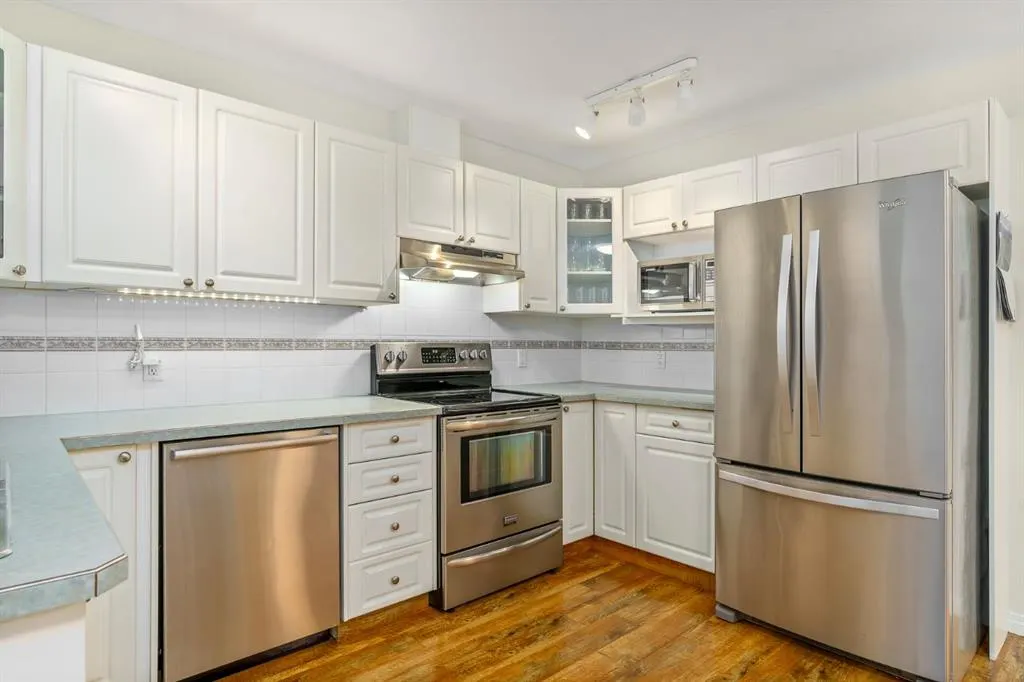 649 Marsh Road NE, #316
