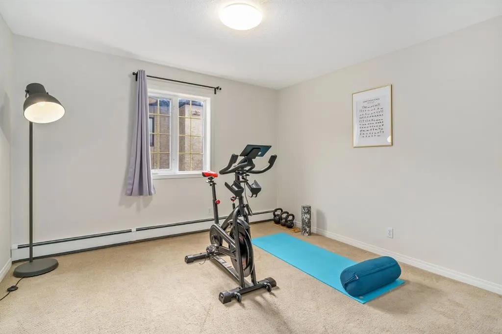 649 Marsh Road NE, #316