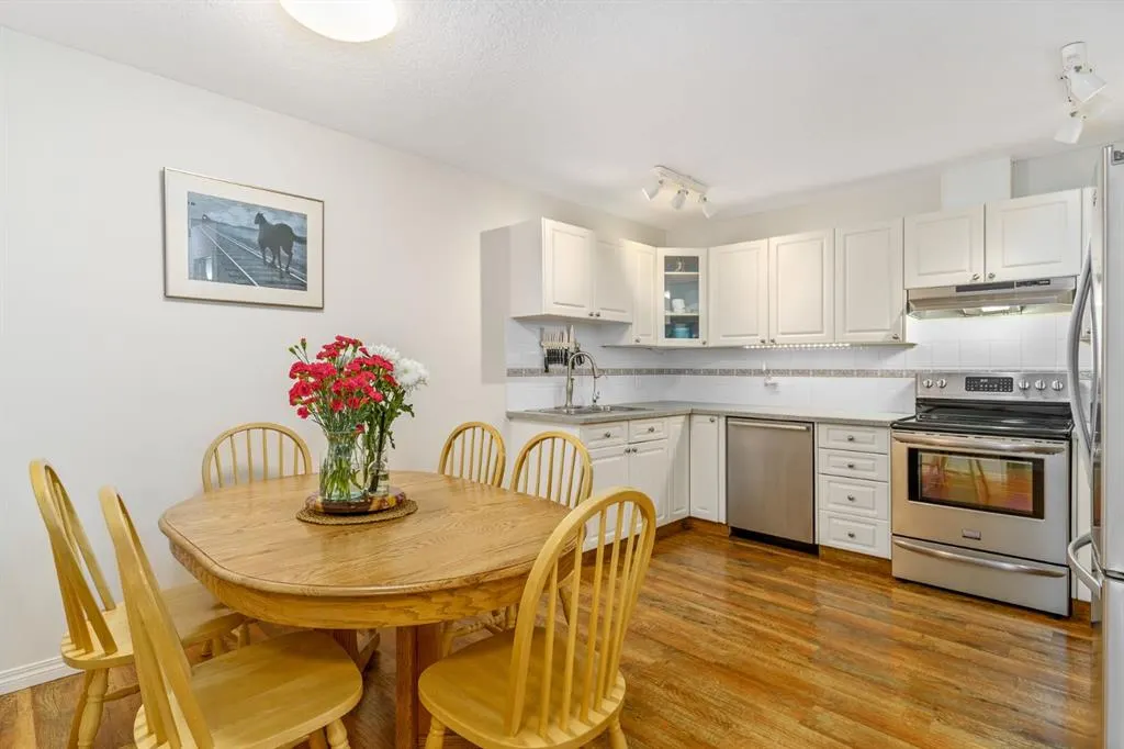 649 Marsh Road NE, #316