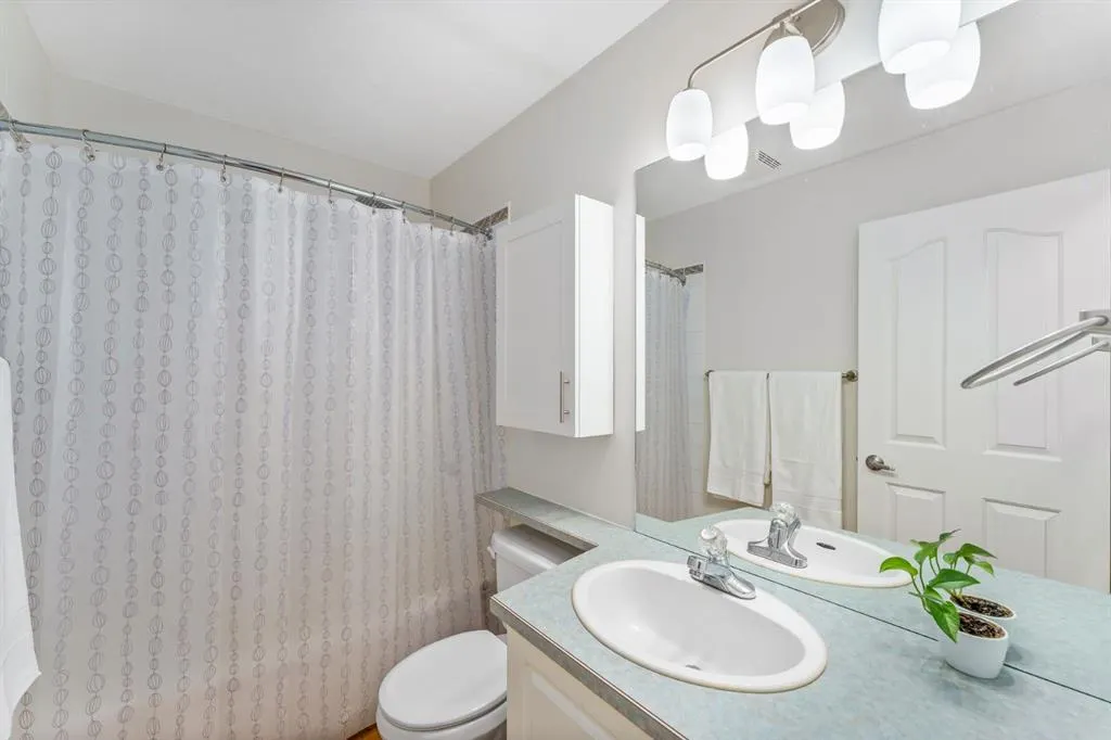 649 Marsh Road NE, #316
