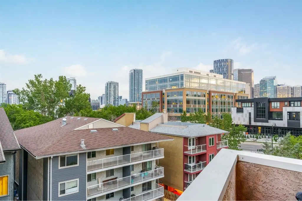 649 Marsh Road NE, #316