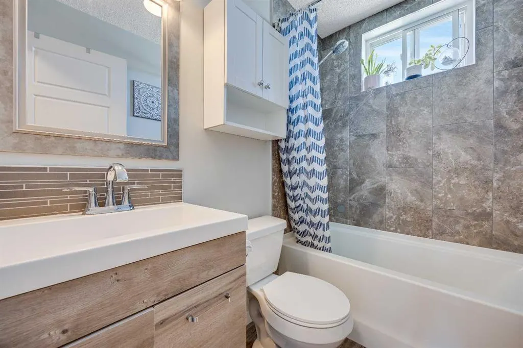 3809 45 Street SW, #94