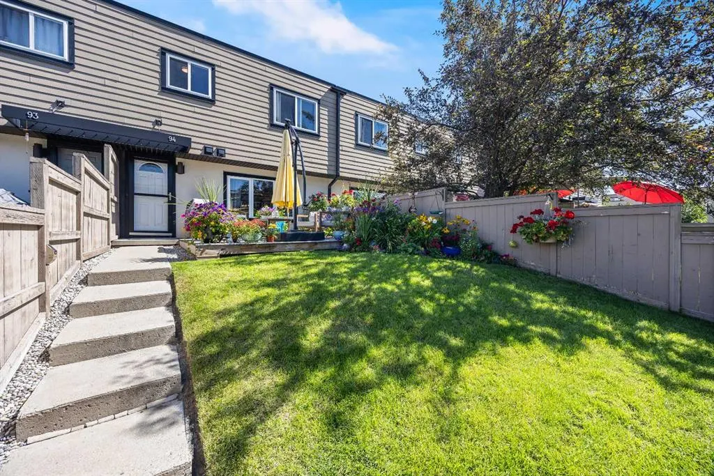 3809 45 Street SW, #94