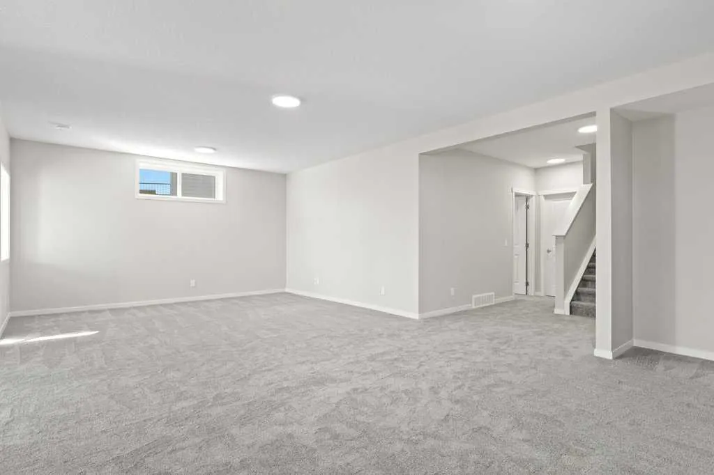 108 Monterey Bay SE