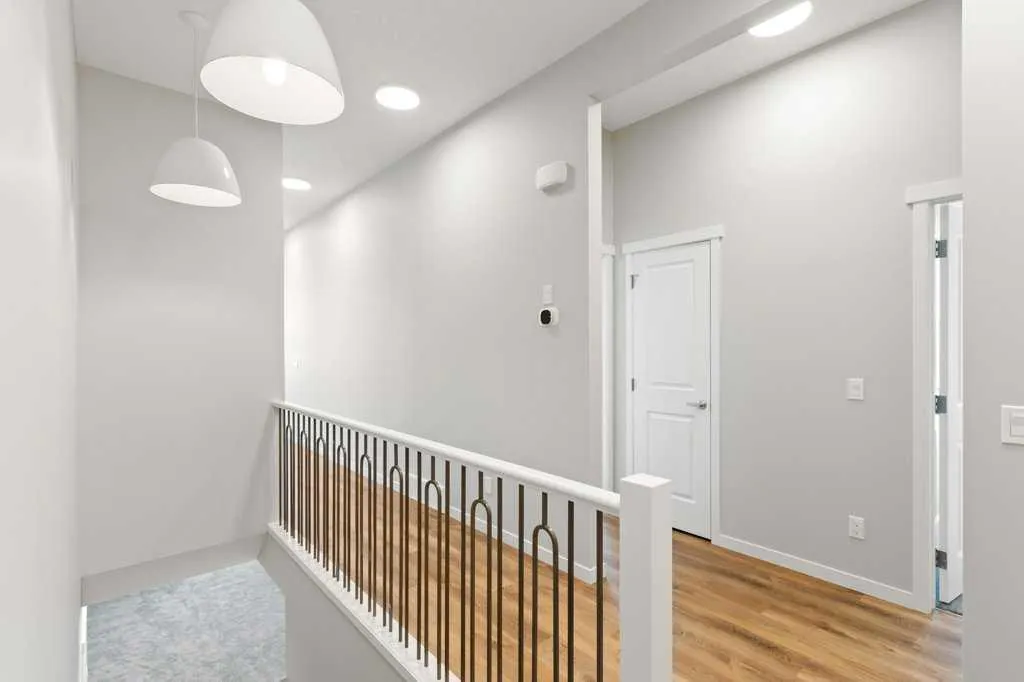 108 Monterey Bay SE