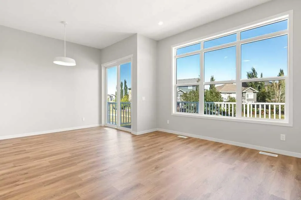 108 Monterey Bay SE