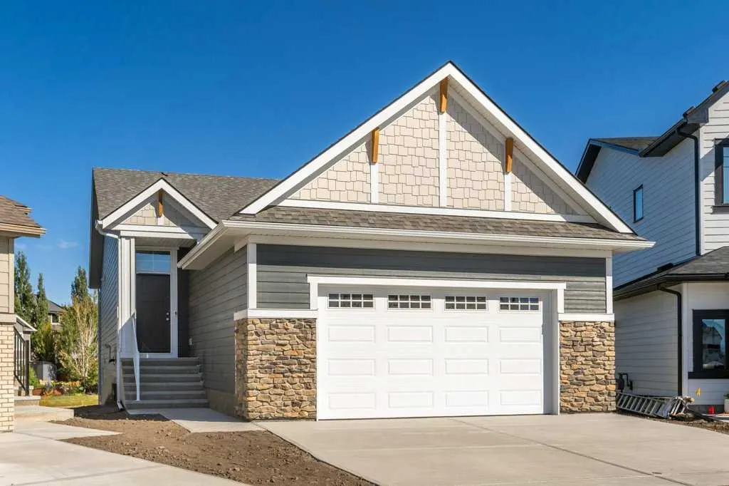 108 Monterey Bay SE