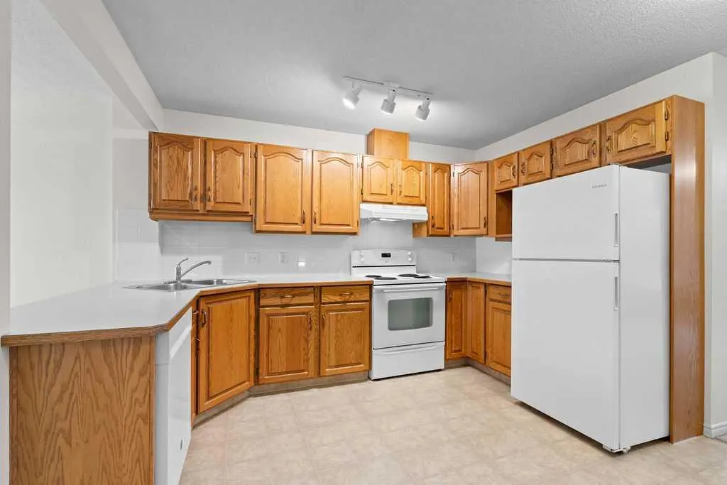 31 Silvergrove Close NW