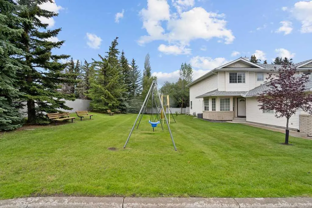 31 Silvergrove Close NW