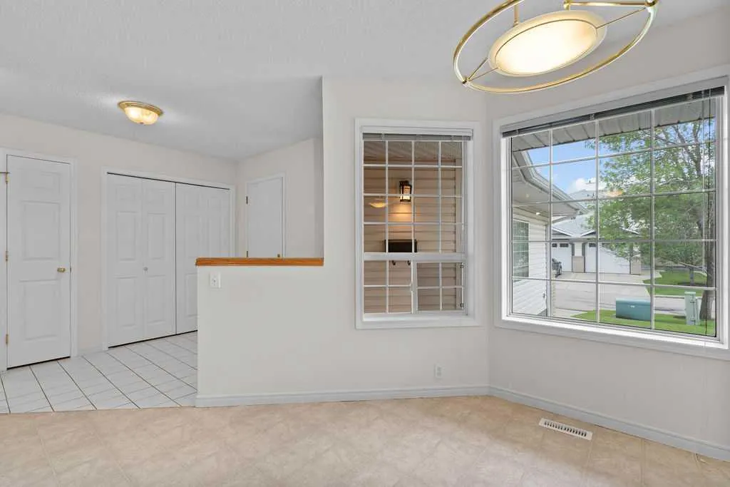 31 Silvergrove Close NW