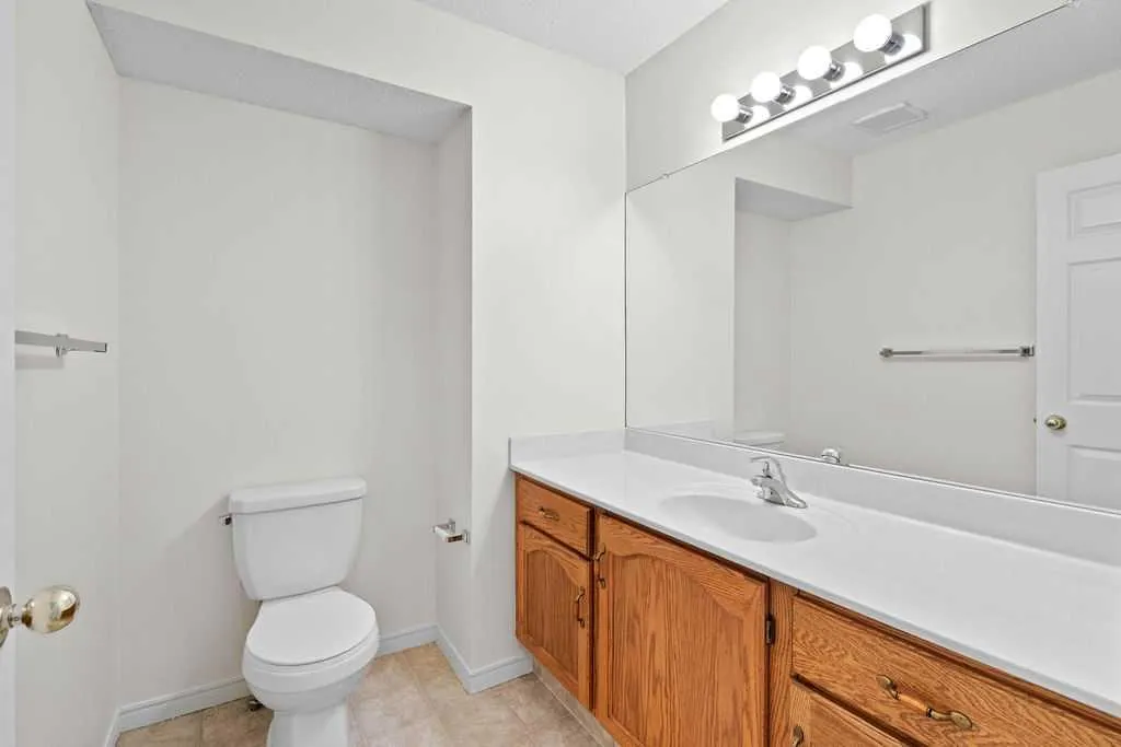 31 Silvergrove Close NW