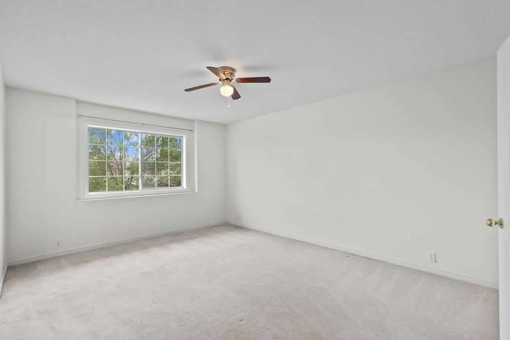 31 Silvergrove Close NW