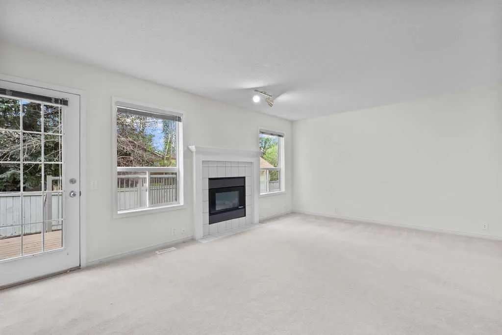 31 Silvergrove Close NW