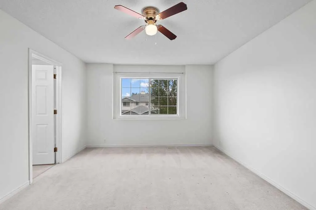 31 Silvergrove Close NW