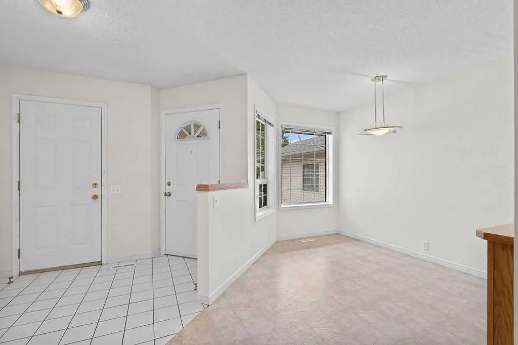 31 Silvergrove Close NW