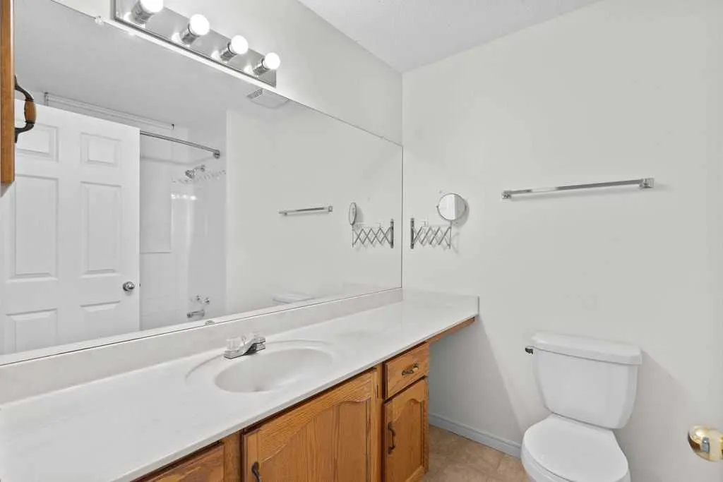 31 Silvergrove Close NW