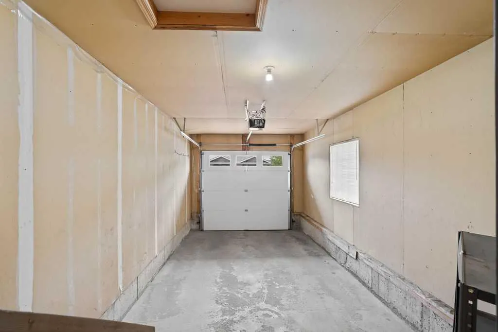 31 Silvergrove Close NW