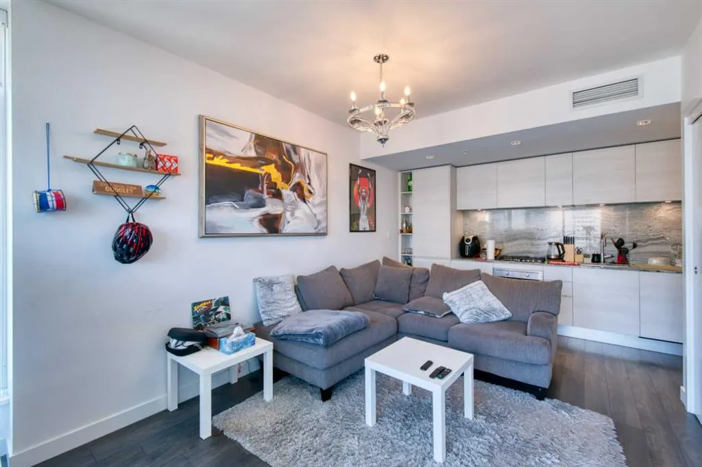 310 12 Avenue SW, #2803