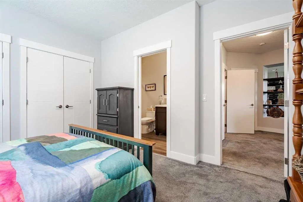 1483 Aldrich Place
