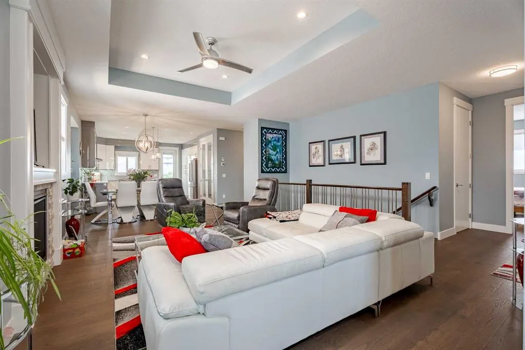 1483 Aldrich Place