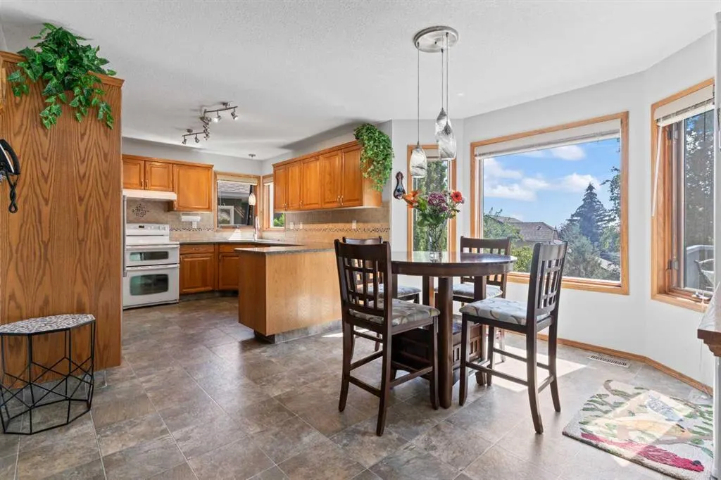 13 Sienna Hills Court SW