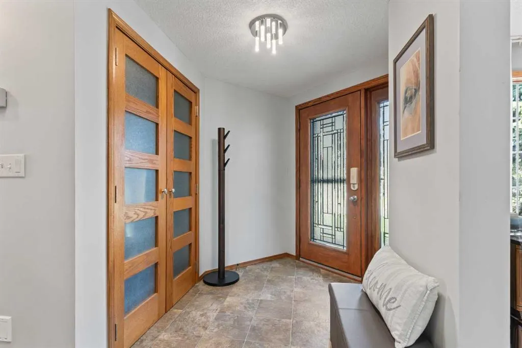 13 Sienna Hills Court SW