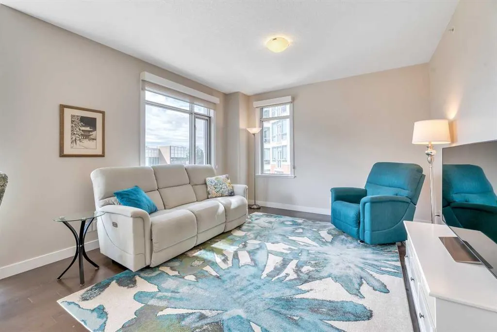 24 Varsity Estates Circle NW, #410