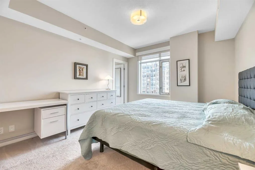 24 Varsity Estates Circle NW, #410