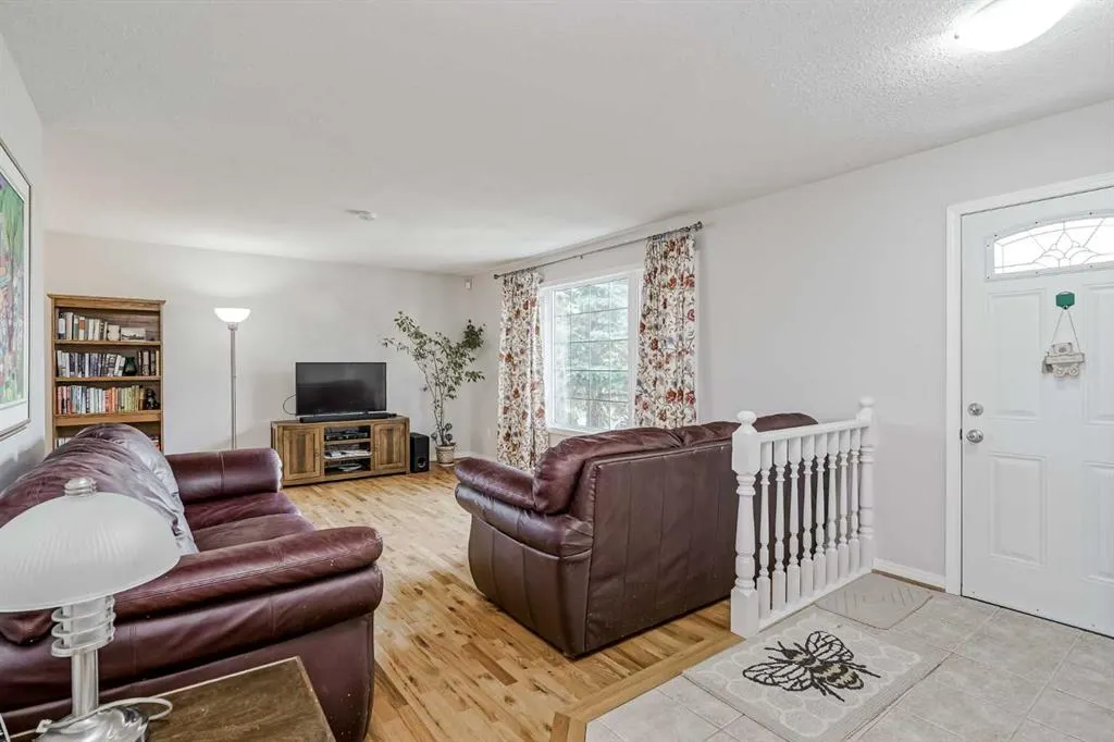 4 Whitefield Close NE