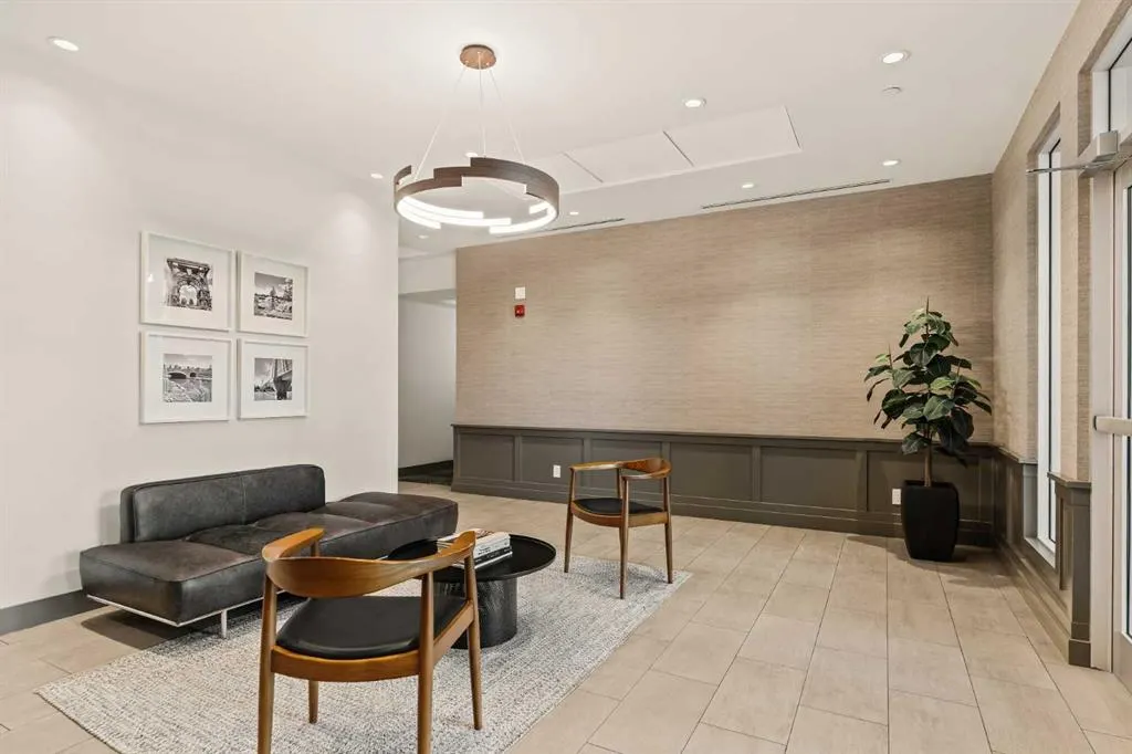 38 Quarry Gate SE, #108