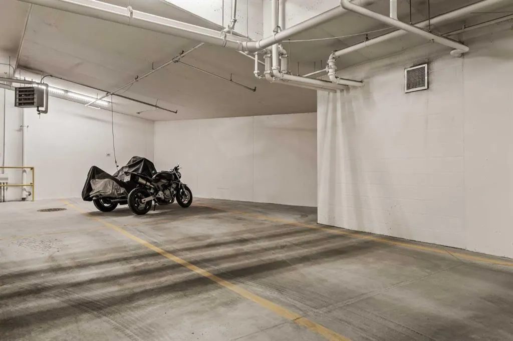 38 Quarry Gate SE, #108