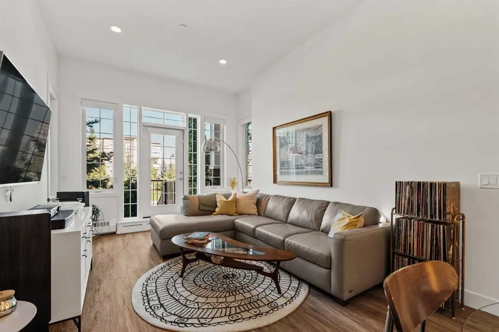 38 Quarry Gate SE, #108