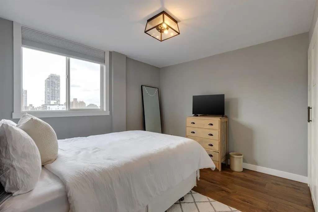 1236 15 Avenue SW, #707